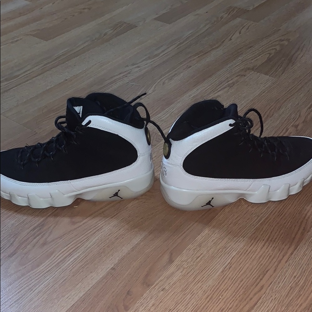 JORDANS ; WORN Twice. BRAND NEW